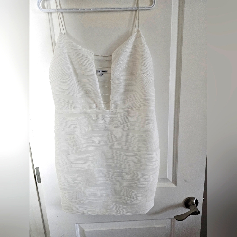 Fashion Nova White Mini Dress - Size 1x